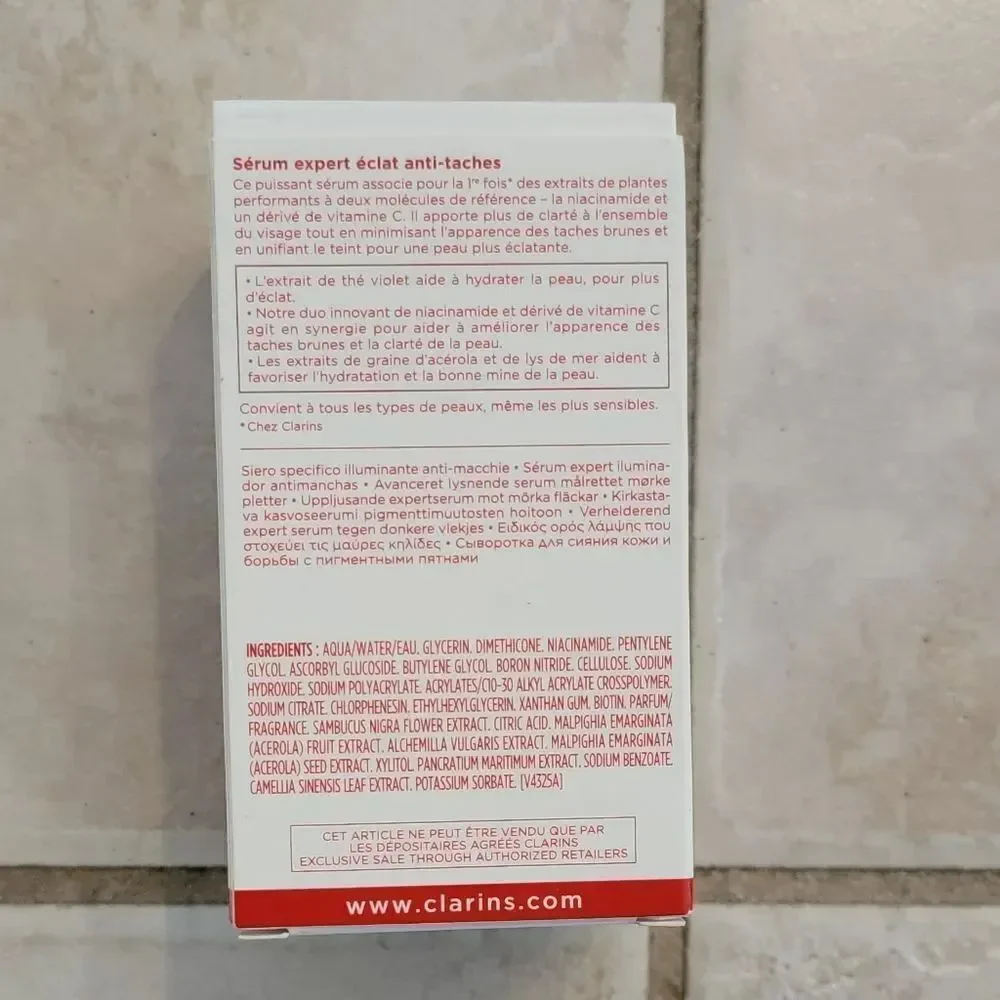 Clarins Bright Plus Advanced Serum - White and Red